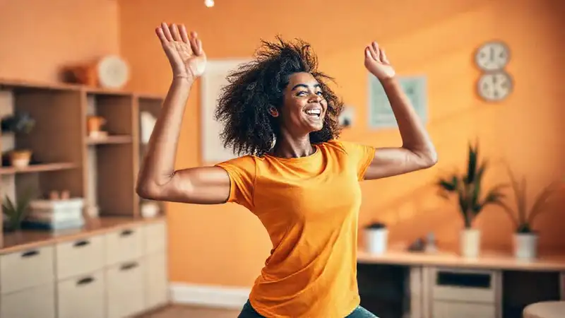 Persona motivada en terapia, energía y esperanza